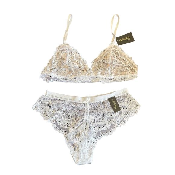 Frederick's Hollywood Lace Bralette Panty Set 1X White Nude Bridal Bow Sexy NWT - Picture 3 of 13